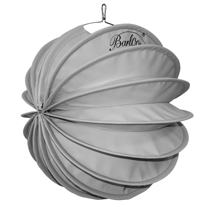 Der wetterfeste Outdoor Lampion Barlooon in grau, bedruckt mit Logo, in der You-Edition in der Größe M - Die Seitenansicht.