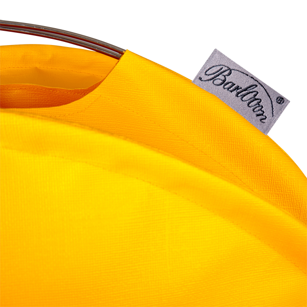 Der wetterfeste Outdoor Lampion Barlooon in gelb in der Grösse S - Das Label.