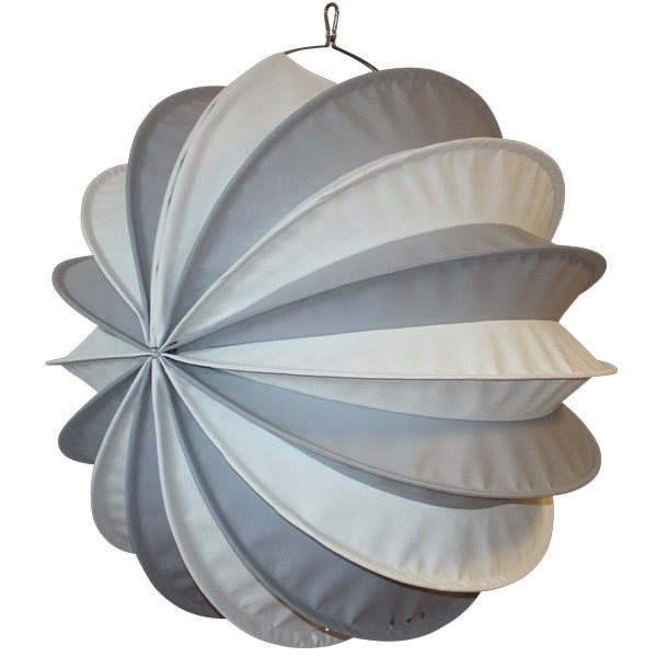 Der wetterfeste Outdoor Lampion Barlooon - You Edition - in grau weiß in der Größe L - Die Seitenansicht.