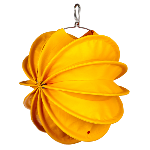 Der wetterfeste Outdoor Lampion Barlooon in gelb in der Grösse S - Die Seitenansicht.