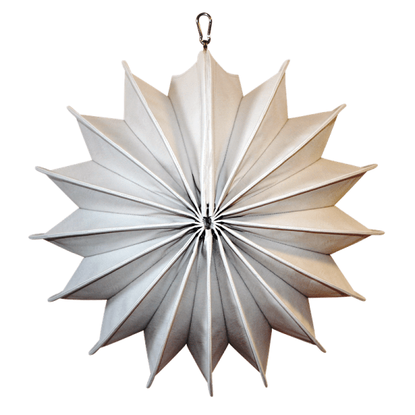 Der wetterfeste Outdoor Lampion Barlooon in creme in der Grösse M - von der Seite.